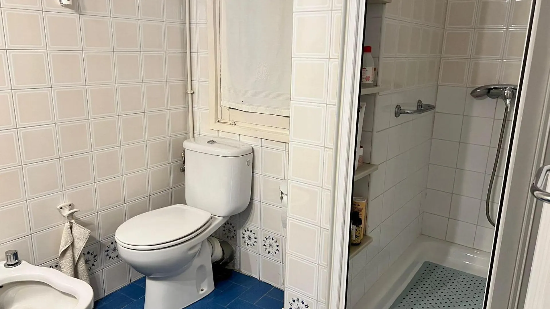 Lovely 2 Bedroom Apartment In The Heart Of Málaga 0*,